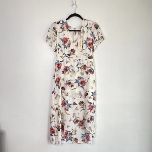 NWT Gilli Floral Lined Mid Length V neck Summer Dress(M)
